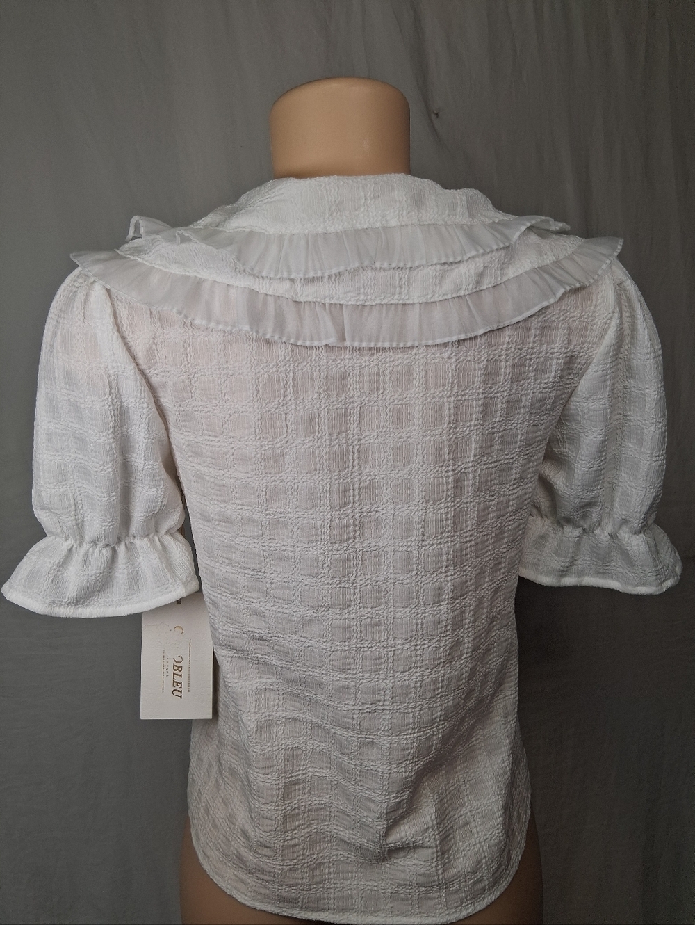 Cocoblue New Women's White Ruffled Collar Button-Front Top - Picture 5 of 15
